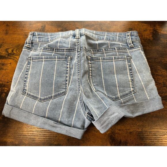 Pacsun Los Angeles super stretch shortie‎ Jean shorts size 26 - Picture 3 of 3